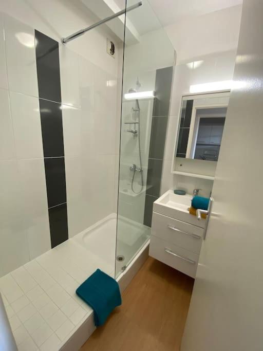 Proche Cure Thermale ,2 Couchages 160, Duplex 39M2 Rochefort  Kültér fotó